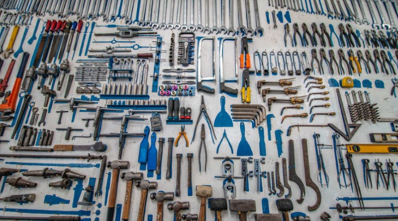 Saiba quais são as ferramentas essenciais para começar uma oficina mecânica, Guia das Ferramentas